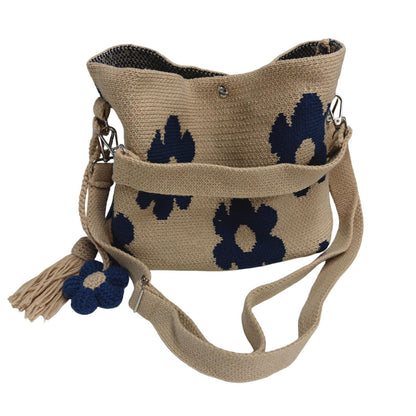 Handgefertigte Blumen-Geldbörse, Boho-Strandtasche mit Quasten, gestrickte Sommer-Tasche für Damen, Urlaub